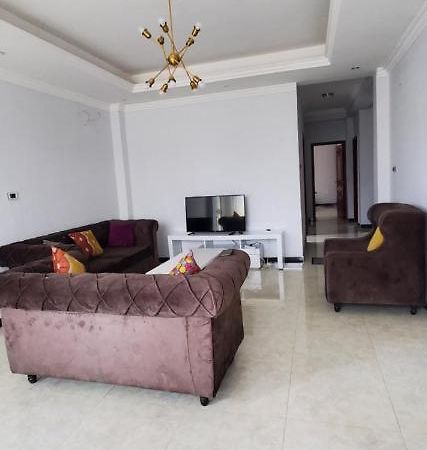 Cozy 3Bedrooms Apartment Addis Abeba Esterno foto