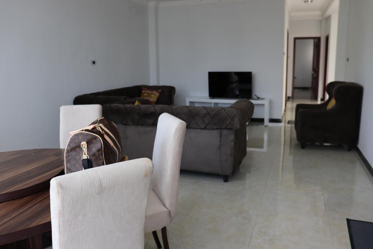 Cozy 3Bedrooms Apartment Addis Abeba Esterno foto