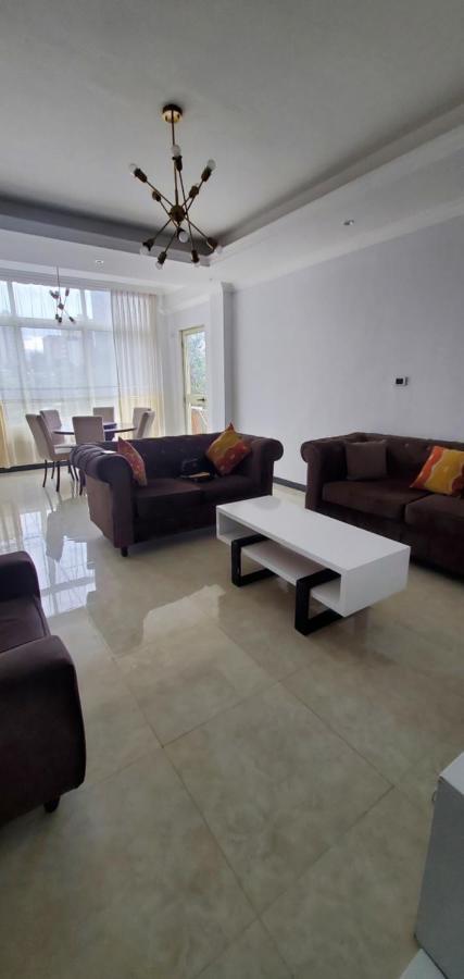 Cozy 3Bedrooms Apartment Addis Abeba Esterno foto